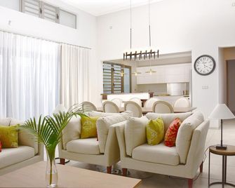 Royal Park Villa De Luxe 3 Chambres - Ville Valio - Soggiorno