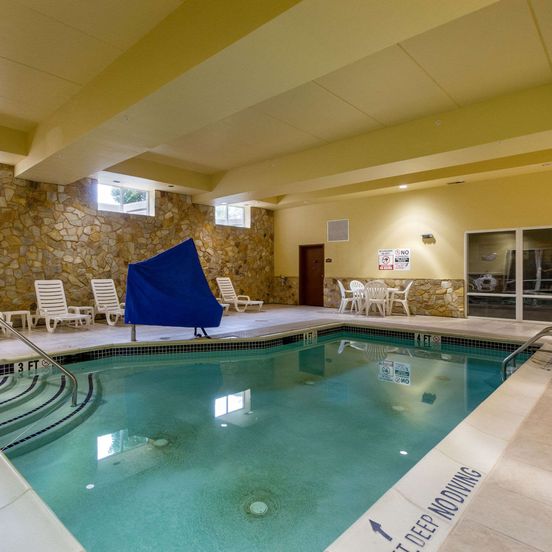 Pool view of Comfort Suites Near Gettysburg Battlefield Visitor Center