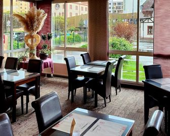 The Originals City, Hôtel Le Forum, Strasbourg Nord - Schiltigheim - Restaurant