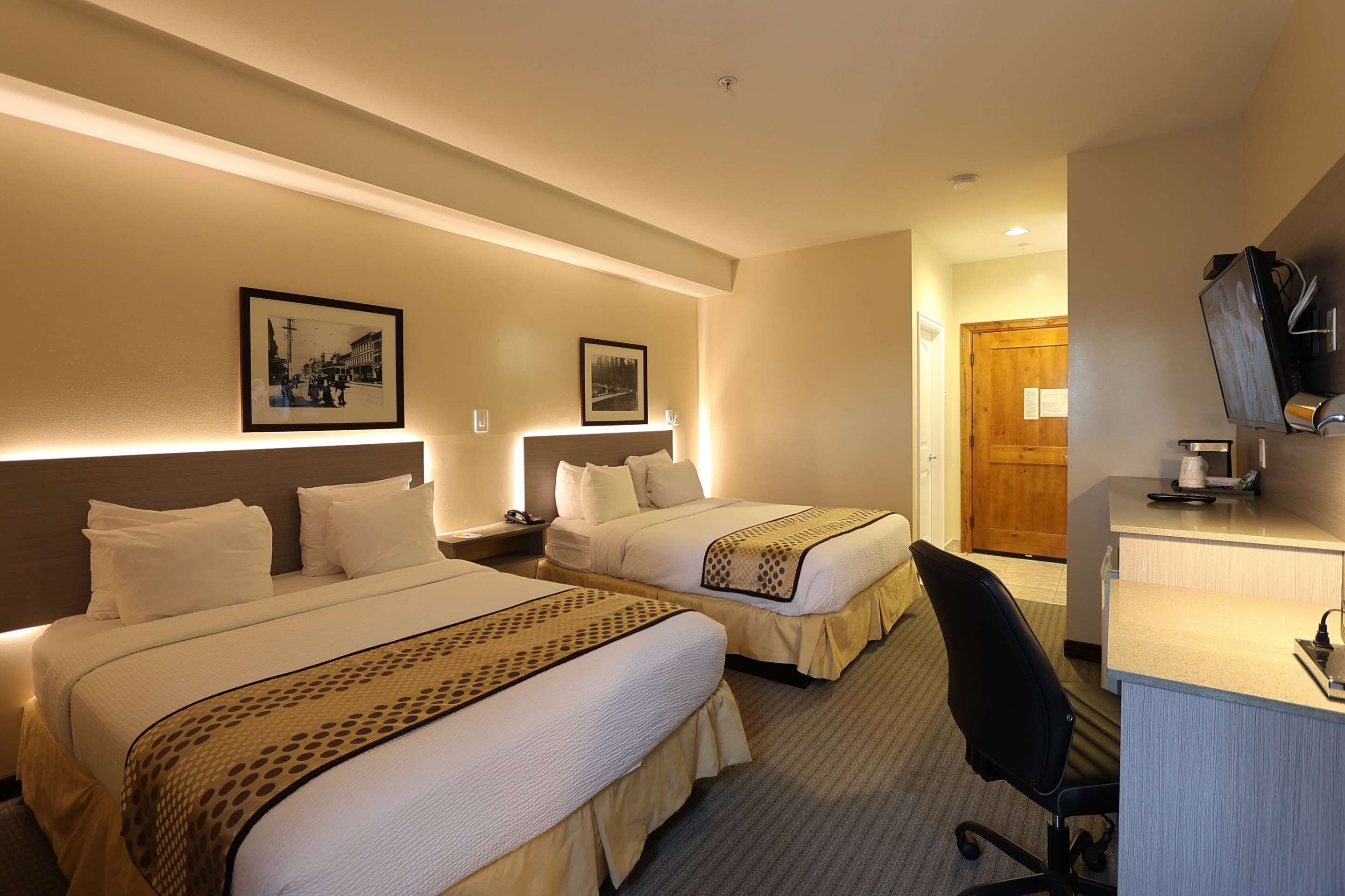 Days Inn by Wyndham Surrey - Surrey - Chambre