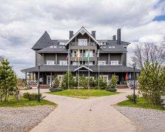 Eco-park Vremena goda - Bologovo - Edificio