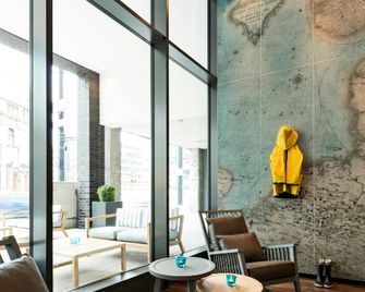Motel One Bremen - Bremen - Lounge