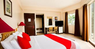 OYO 414 Humberto's Hotel - Davao City - Bedroom