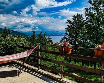 Lovran holiday at the beach with your dog - Lovran - Balkon