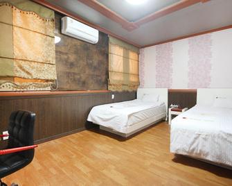 Mokpo Oriental - Mokpo - Habitación