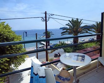 Costa Hotel - Ipsos - Balcony