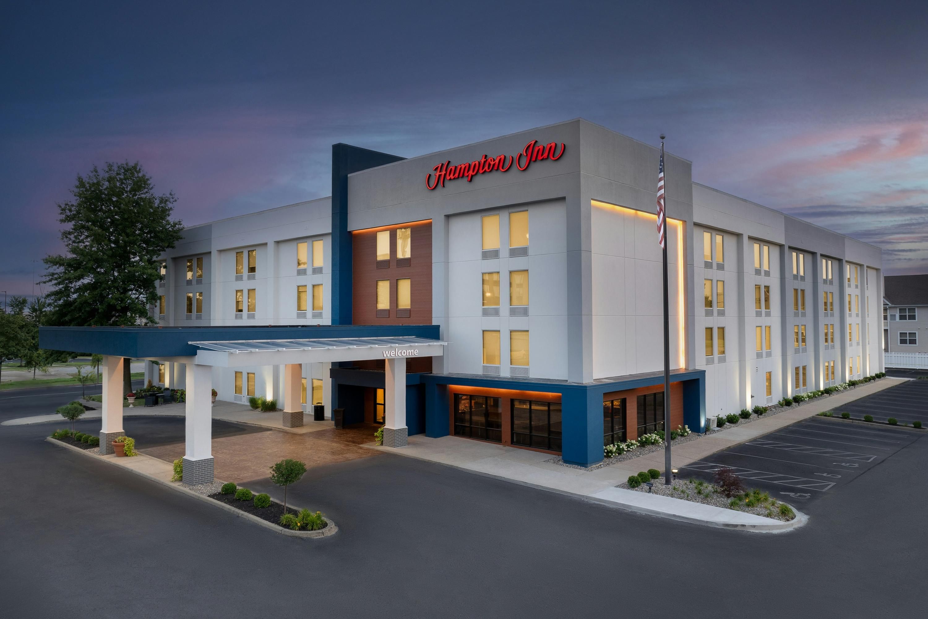 Hampton Inn Louisville-Airport (Fair & Expo Center) - Louisville - Bygning