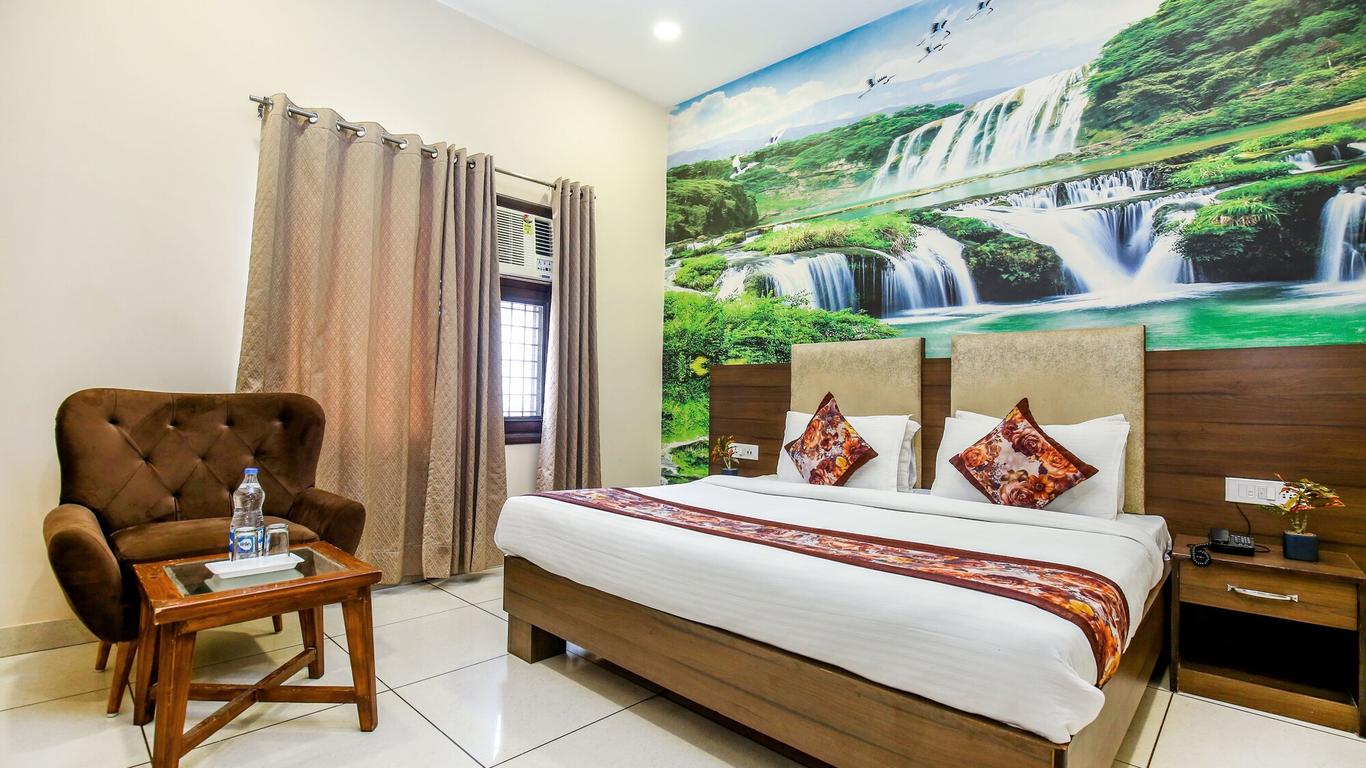 Hotel Karan Residency