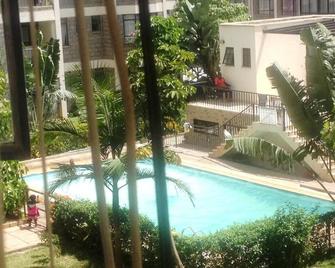 Welcome to The Cozy Haven, a home away from home. - Embakasi - Pool