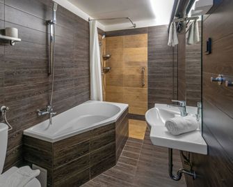 Andrassy Thai Hotel - Budapest
