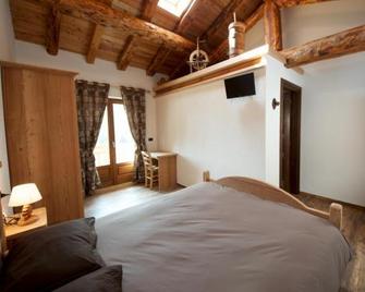 Le Coin Des MÉlèzes - Nature, Trek & Ski - Brusson - Schlafzimmer