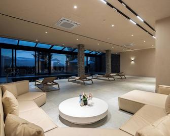 Burchmulla Mountain Resort - Aurakhmat - Lounge