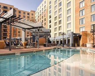 Wyndham National Harbor-Spacious 2 Bedroom Suite near D.C. - Oxon Hill - Piscina