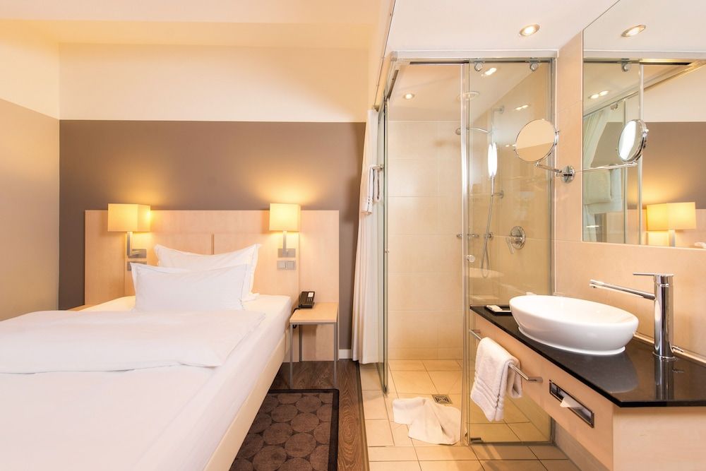 Bathroom view of Hotel Lyskirchen