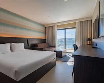 DoubleTree by Hilton Malta - Saint Paul’s Bay