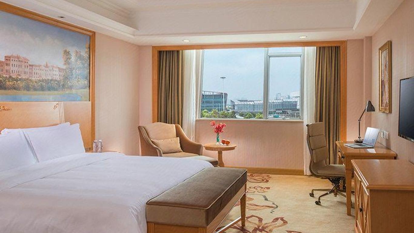 Vienna International Hotel Shenzhen North Station Branch
