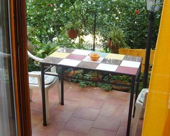 Bed & Breakfast 5 Di Spade - Gioiosa Marea