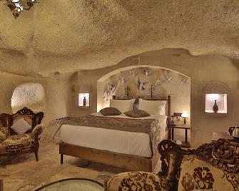 Aren Cave Hotel And Art Gallery - Göreme - Bedroom