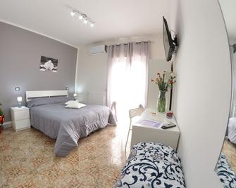 Bellatrix - Portici - Habitación