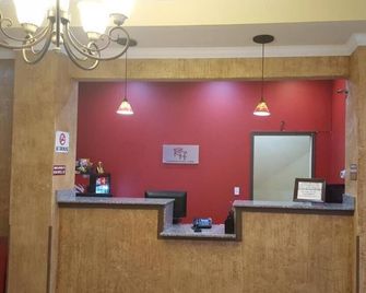 Reddy Hotel - Plainview - Receptie