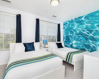 Vista Cay Modern - Williamsburg - Bedroom