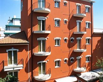 Welcome Residence per famiglie - Rímini - Edificio