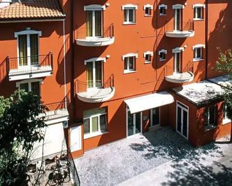 Residence Welcome - Rímini - Edificio