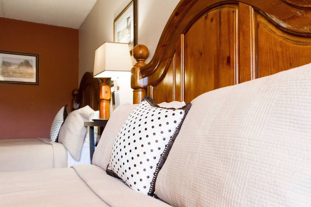 Niagara Falls Motor Lodge - Niagarafallene - Soverom