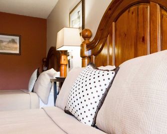 Niagara Falls Motor Lodge - Niagarafallene - Soverom