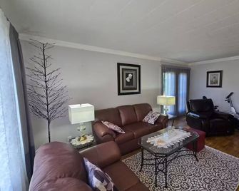 Entire home in Trinity, Canada - Trinity - Sala de estar