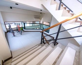 Suntria Hotel Pattaya - Jomtien - Trappen