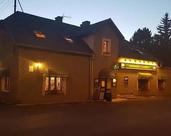 Penzion Dolicek - Eger - Gebäude