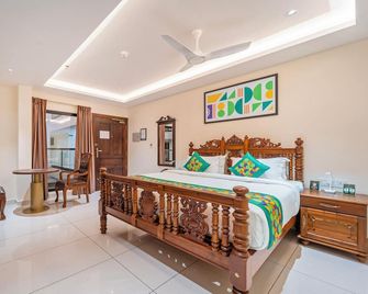 Treebo Premium Silva Lux - Kenichira
