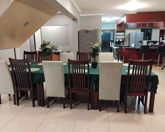 Milkwood Sea Views - Umhlanga - Ravintola