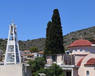 Hotel Thetis - Tolo - Outdoor view