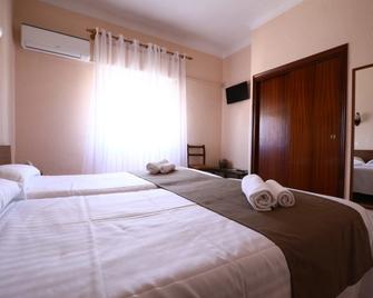 Hotel Montemar - La Marina - Bedroom
