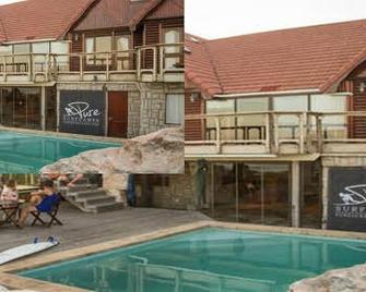 Surf Lodge South Africa - Jeffrey’s Bay - Pool
