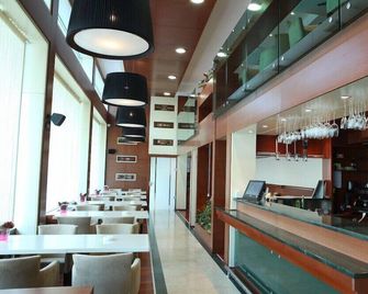 Aleksandar - Novi Sad - Bar