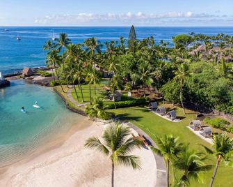 Courtyard by Marriott King Kamehameha's Kona Beach Hotel - Kailua-Kona - Strand
