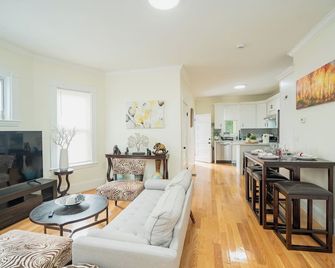 14a-Elegant, newly renovated apartment in Boston - Boston - Sala de estar