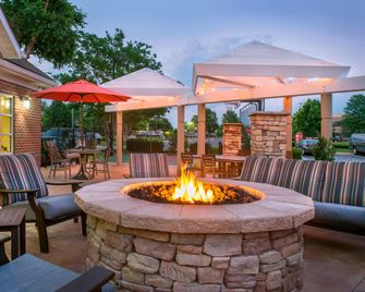 Residence Inn by Marriott Frederick - Frederick - Патіо