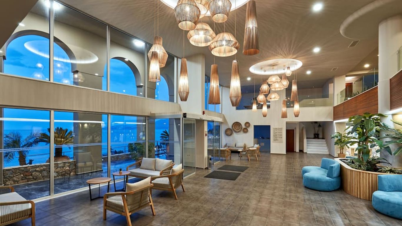 Blue Marine Resort & Spa