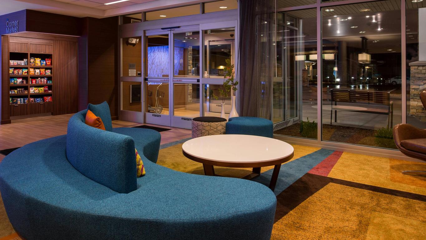 Fairfield Inn & Suites by Marriott St. Louis Westport