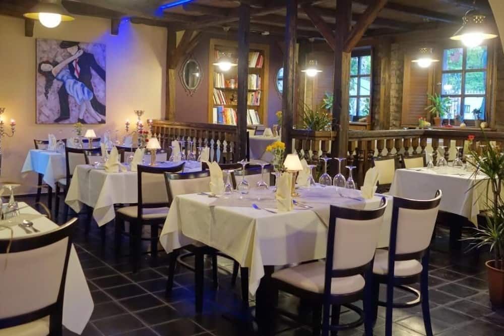 Landhotel Burkartsmühle - Hofheim - Restaurant