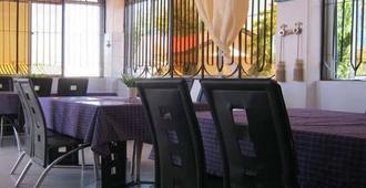Mahale Classic Lodge - Kigoma - Restaurante