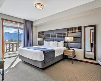 Stoneridge Mountain Resort Condo managed by Little Sister Getaways - Canmore - Bedroom