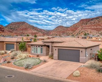 Casa De Paz At La Estancia Kanab-Gateway To National Parks & The Grand Circle! - Kanab - Gebouw
