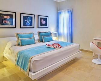 Beachfront Suites in Beautiful Sand of Punta Cana - 3 bedroom/Sleeps 8 - Punta Cana - Slaapkamer