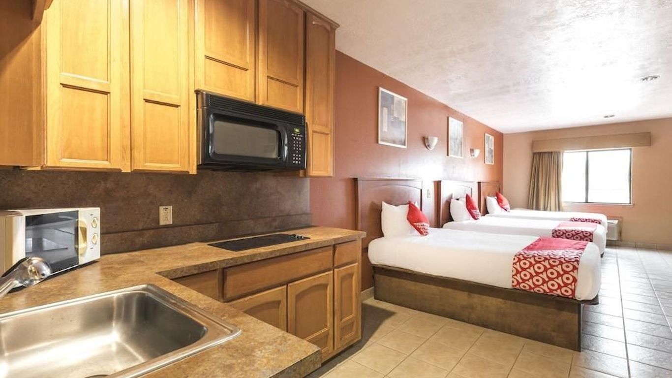 OYO Hotel Jewett Tx Southwest, I-45