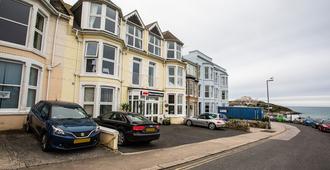 OYO Minerva Guesthouse - Newquay - Bina